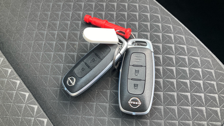 Nissan Juke 1.0 DiG-T N-Connecta 5dr Petrol Hatchback